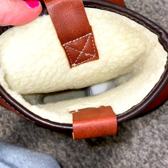 Outdoor Faux Leather Brown Boots - Picture 8 of 15